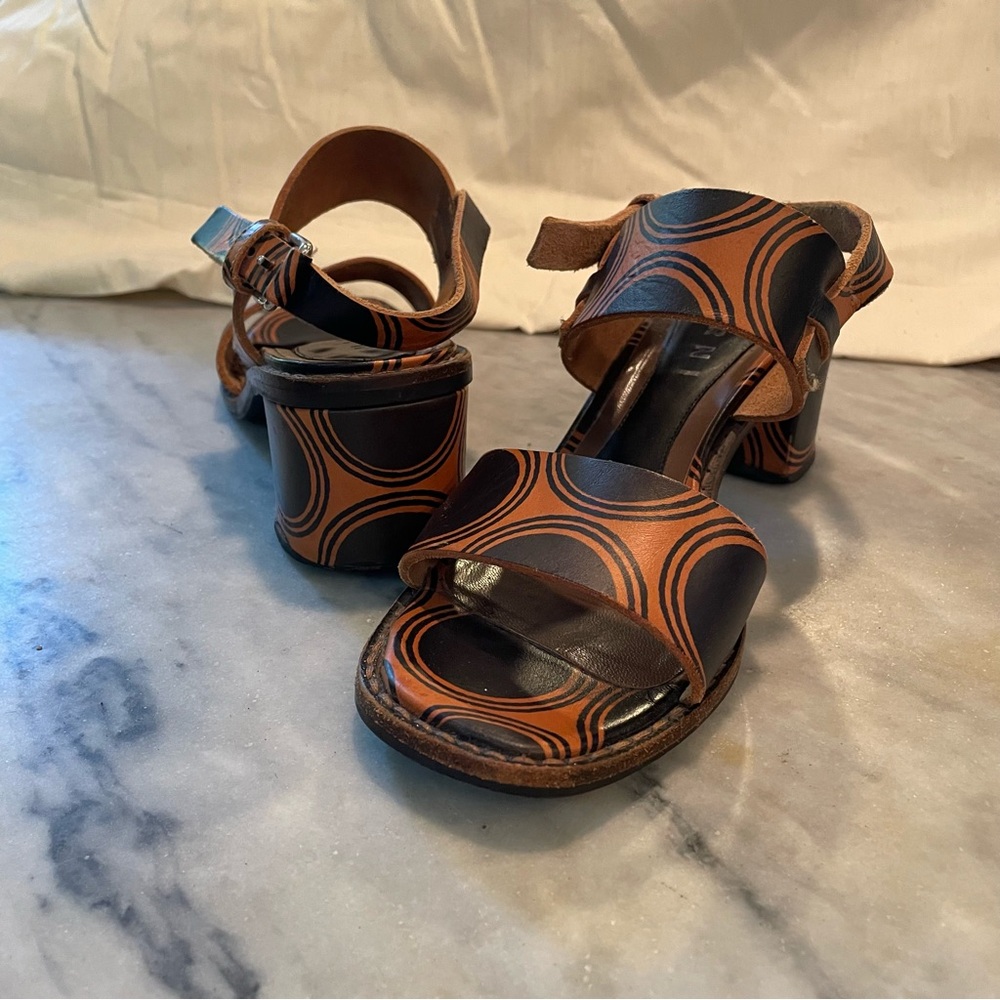 Marni Groovy Orange And Brown Circle Pattern Sand… - image 6